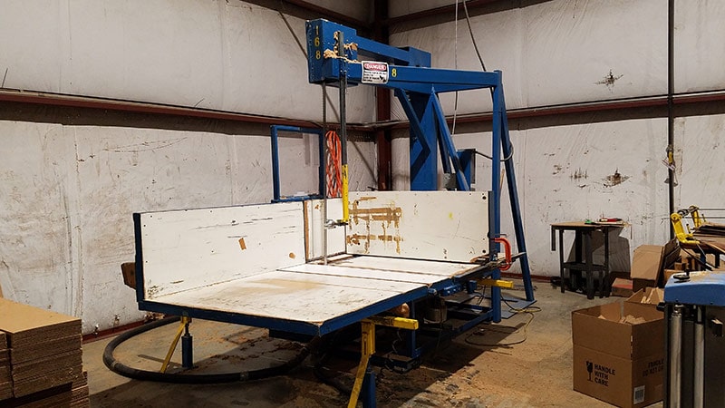 Industrial sized bandsaw